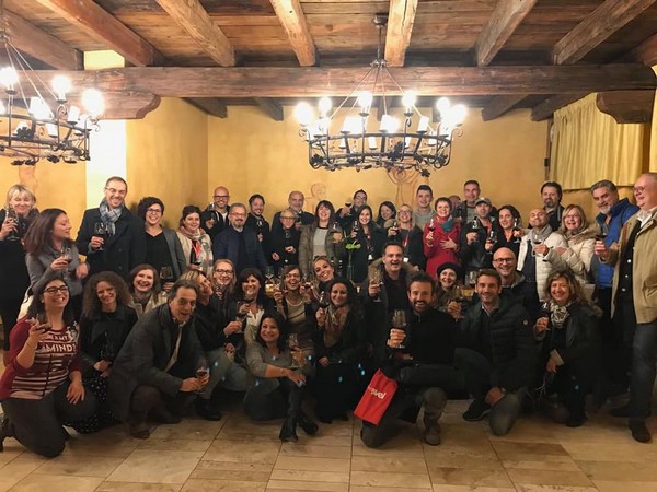 Consulenti di viaggio Evolution Travel nella Cantina Sociale Rocca Sveva - novembre 2018